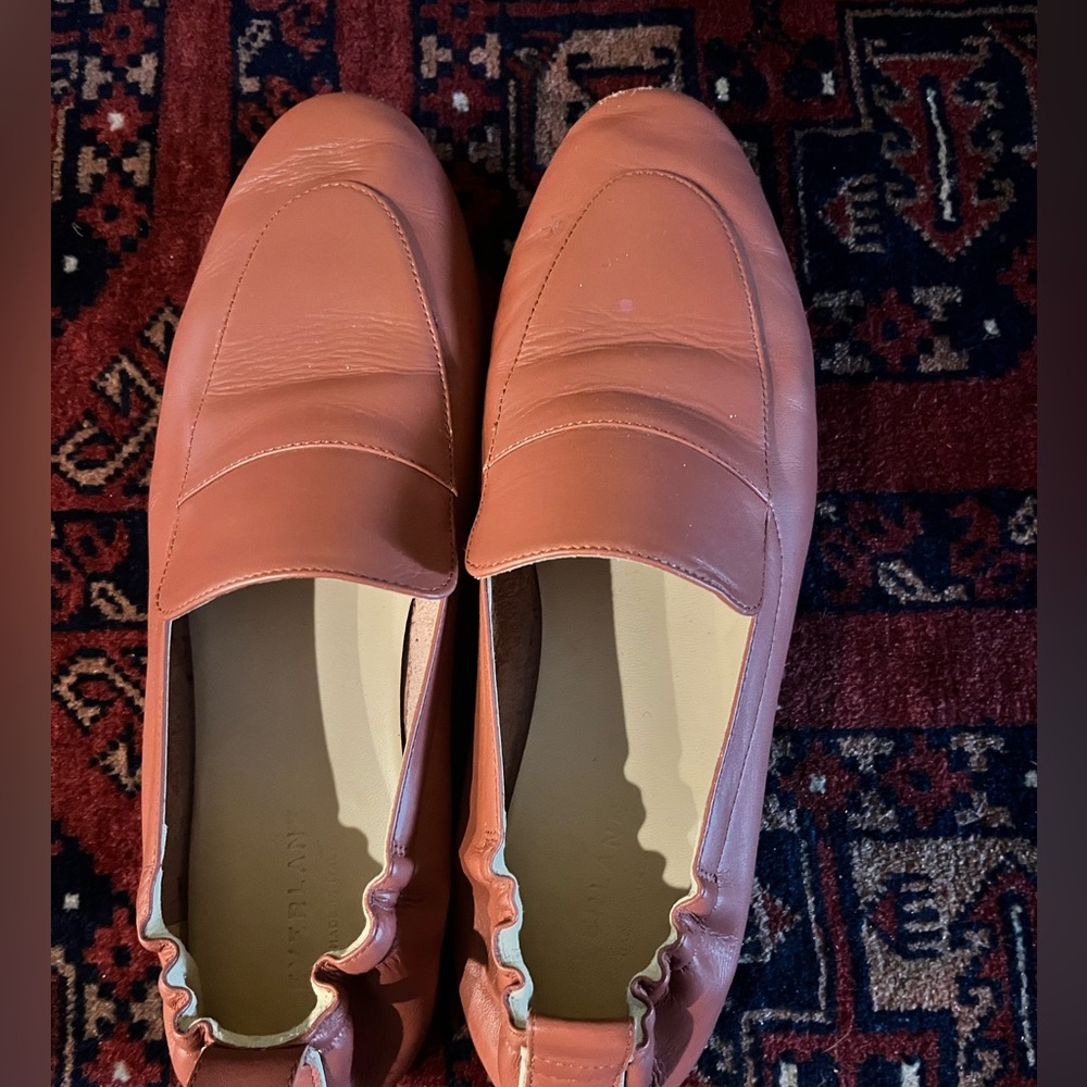 Everlane size 9 ballet flats in rust color